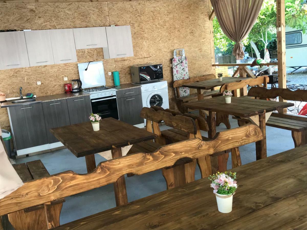 Гостевой Комплекс Парус Ξενοδοχείο New Athos Εξωτερικό φωτογραφία